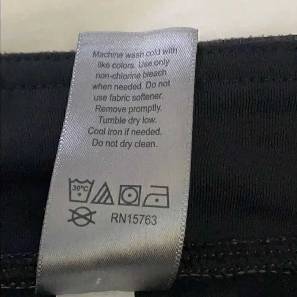 Champion gray detailed Capri leggings size small